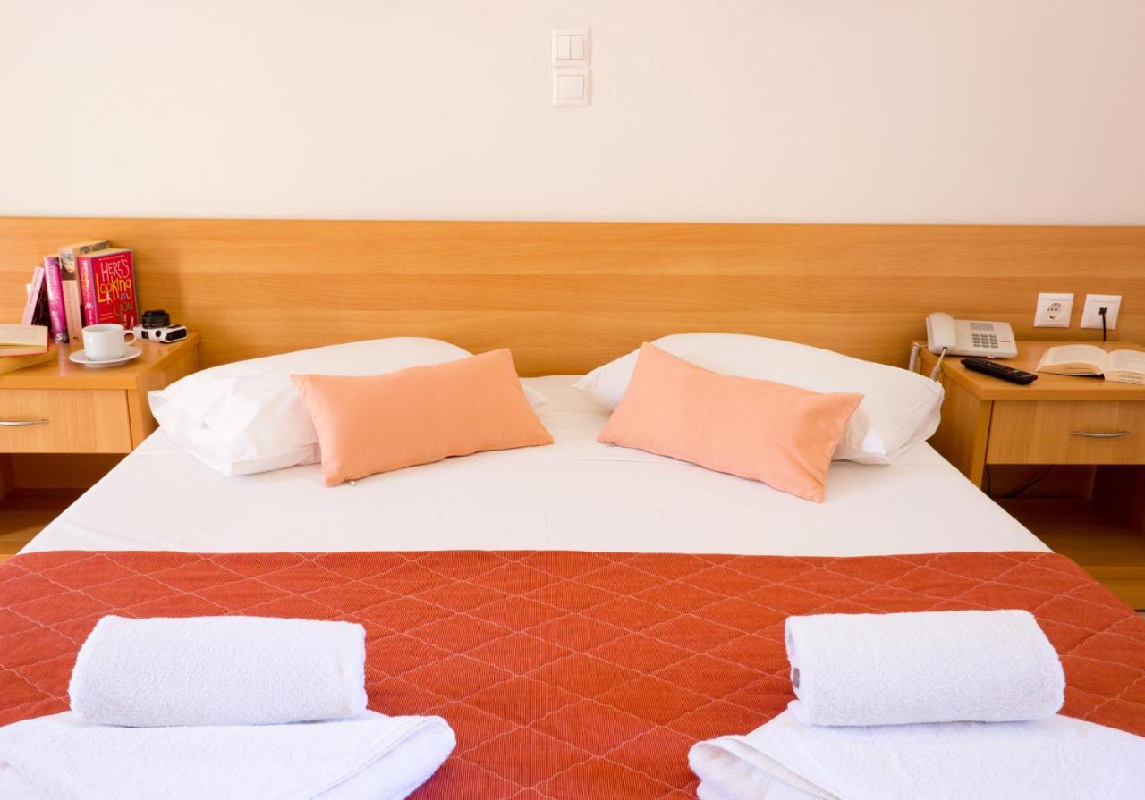 Hotel Filia Limenas  Bagian luar foto